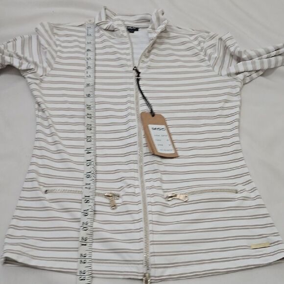 DC White and Gray Utility Jacket with Stand-Up Collar 34(s) - Picture 7 of 9